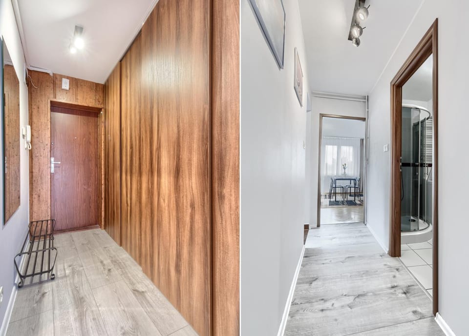 Bathroom, Lobby or reception