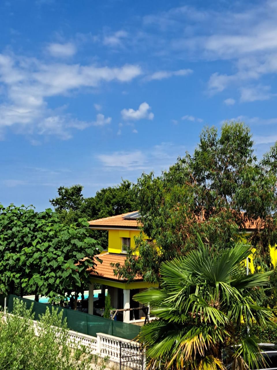 Property building, Natural landscape, Garden view