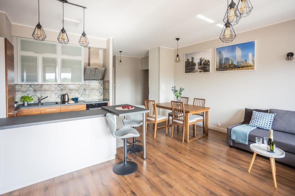Kitchen or kitchenette, Dining area, pet friendly