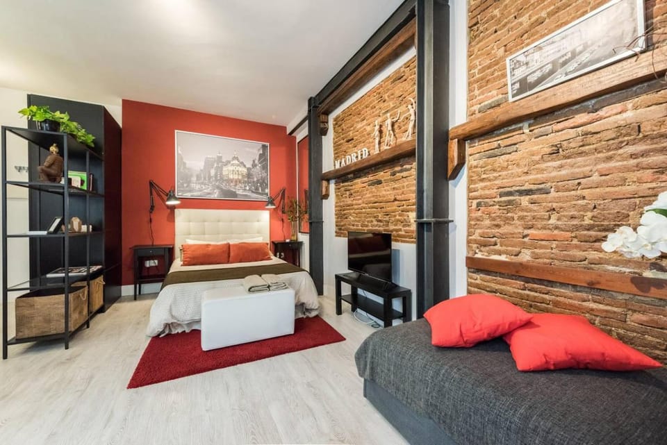 Photo of the whole room, Decorative detail, Bedroom