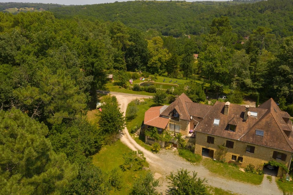 Property building, Bird's eye view, On site