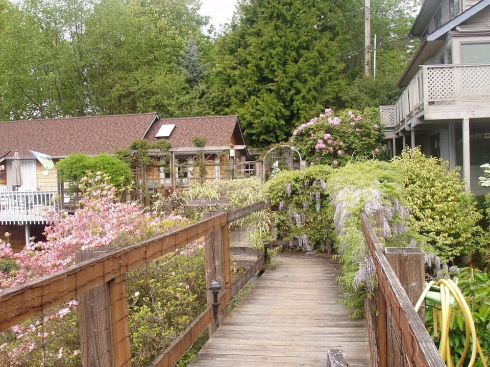 Sea to Sky House in Burien