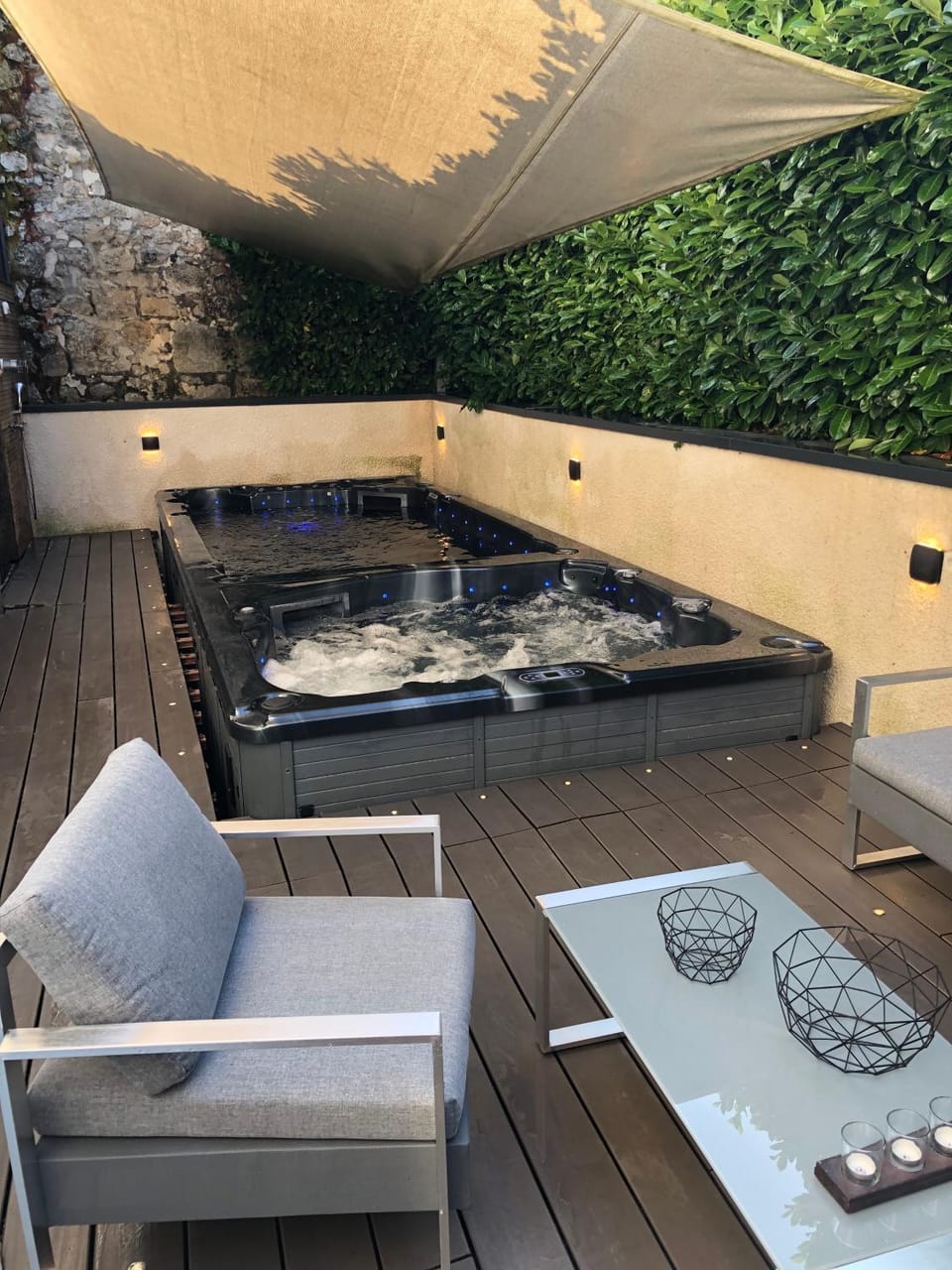 Hot Tub