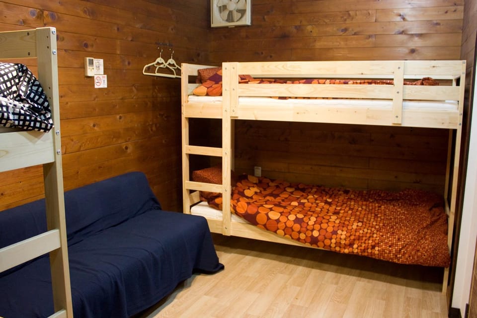 bunk bed