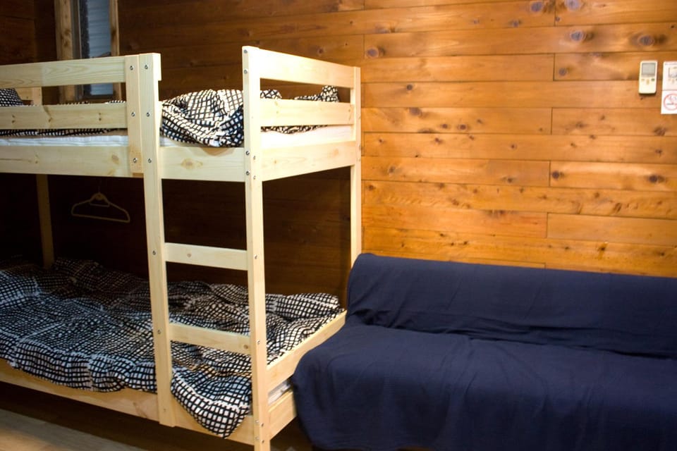 bunk bed