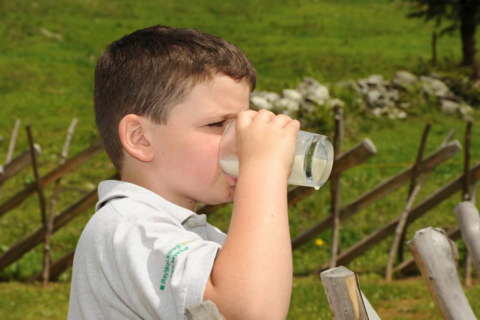 People, Natural landscape, Non alcoholic drinks