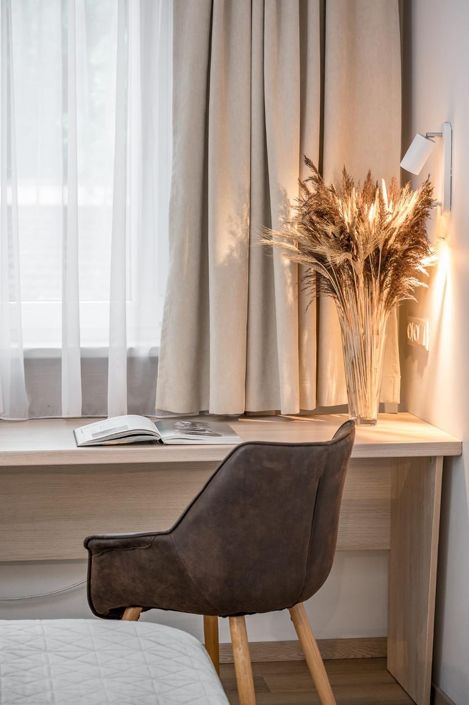 Staff, Sauna, Coffee/tea facilities, Lobby or reception, Decorative detail, Seating area, Parking, heating, internet, pet friendly, pet friendly, laundry