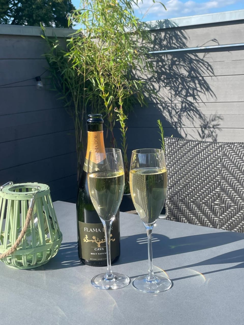 Day, Balcony/Terrace, Drinks, Alcoholic drinks