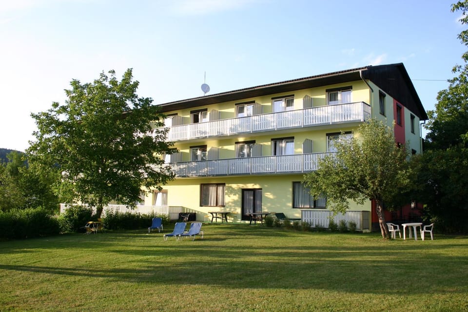 Patio, Facade/entrance, Off site, Garden, View (from property/room), Balcony/Terrace, Other