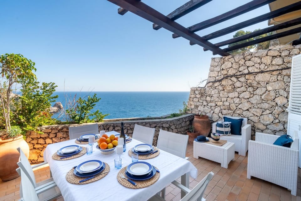 Patio, Day, Natural landscape, View (from property/room), Balcony/Terrace, Dining area, Sea view