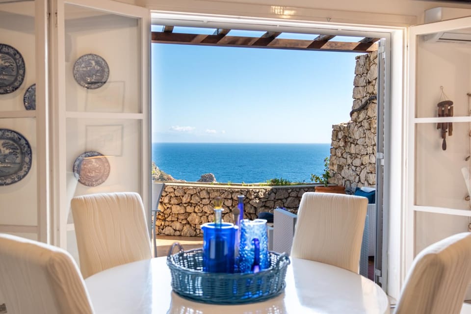 Living room, Seating area, Dining area, Sea view