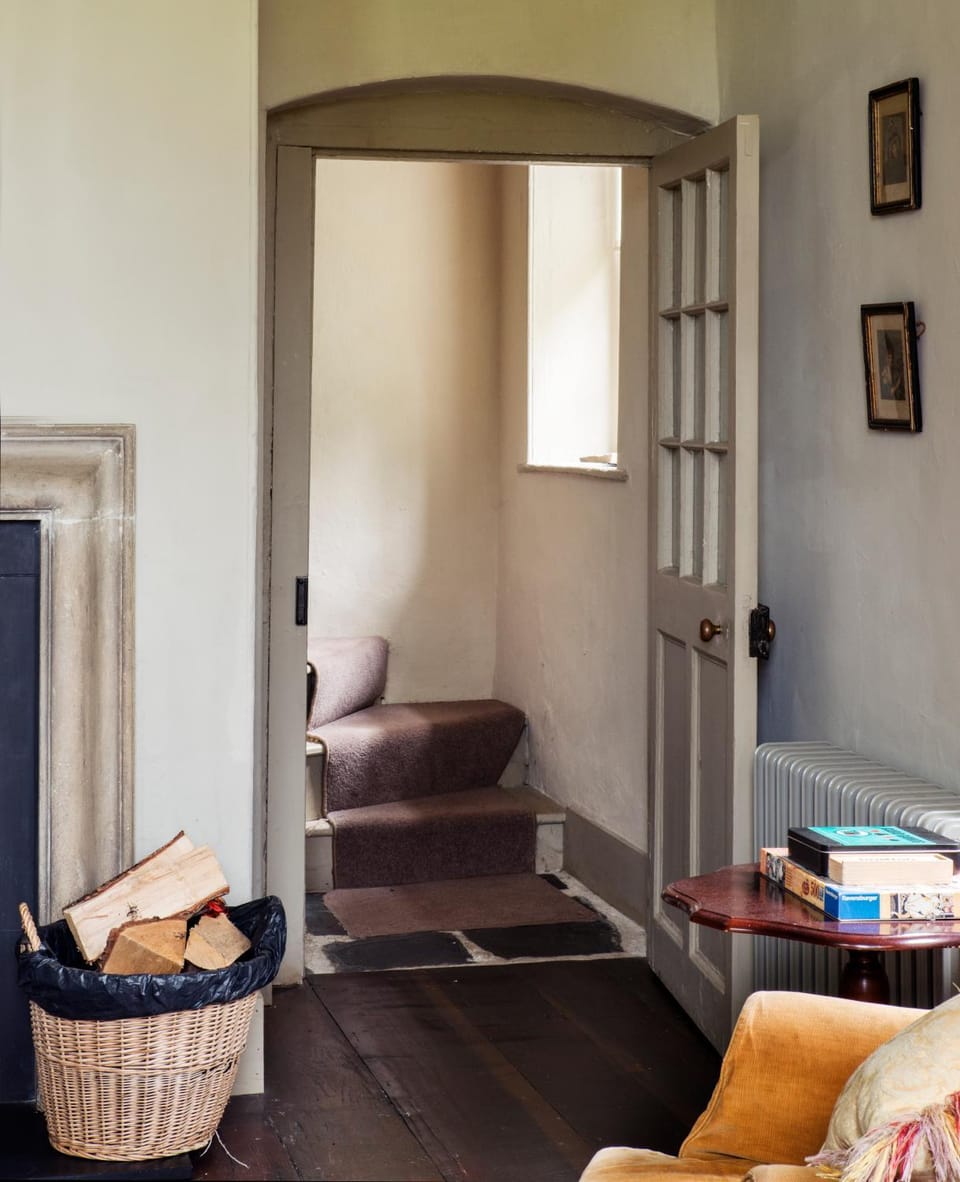 Living room, Decorative detail