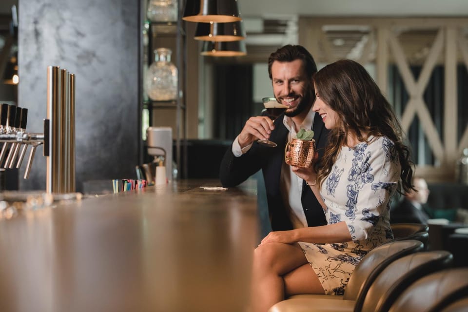 Night, Alcoholic drinks, Non alcoholic drinks