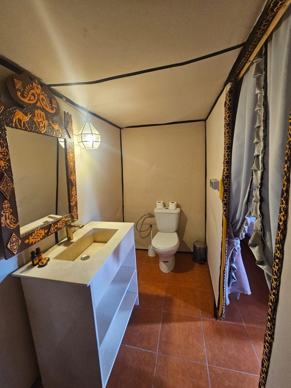 Palmeras Y Dunas Luxery Camp Hotel in Morocco