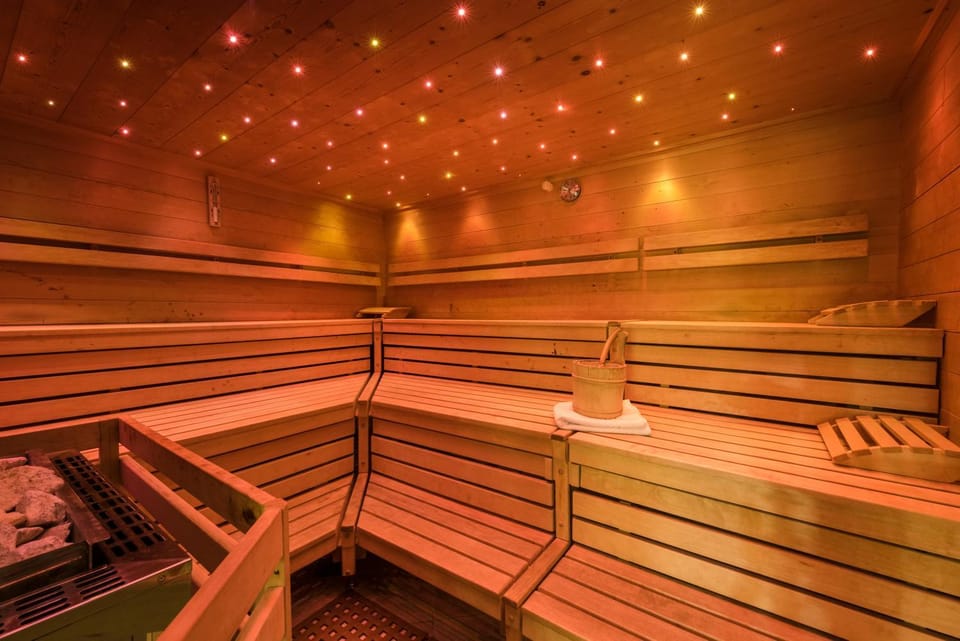 Sauna, Spa and wellness centre/facilities