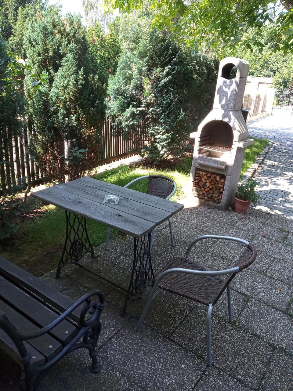 Balcony/Terrace, Facility for disabled guests
