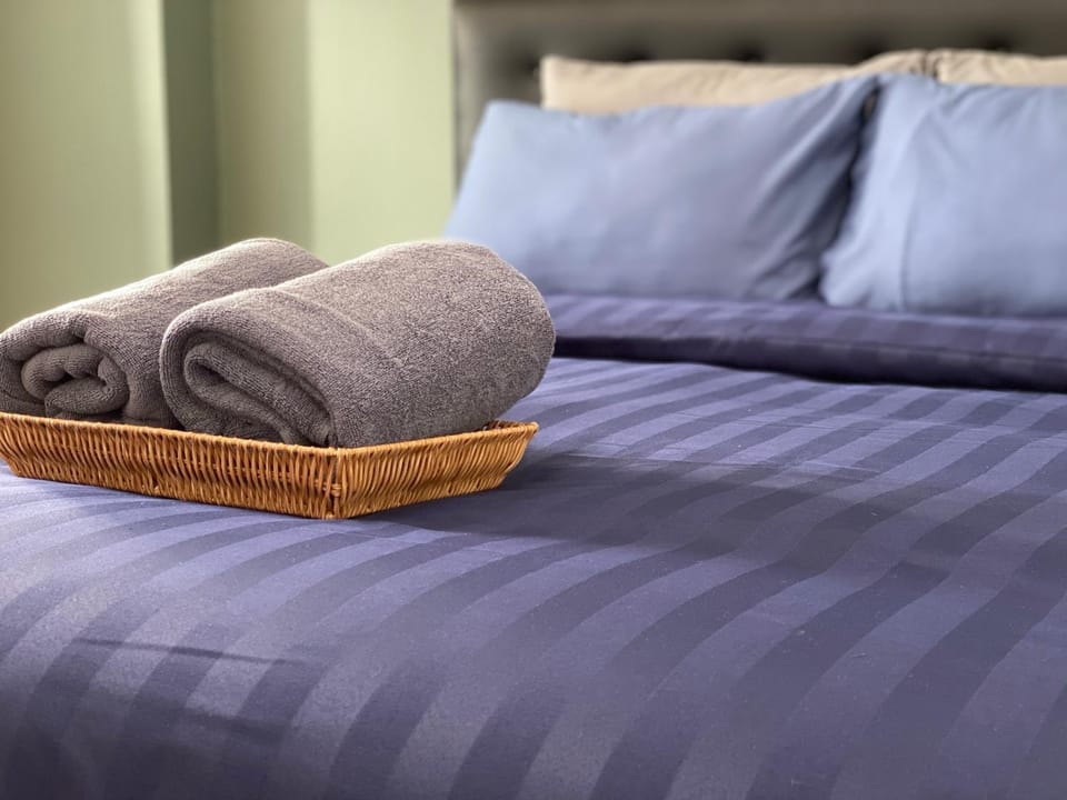 Baansuay Rattanathibet Apartment Hotel in Bangkok