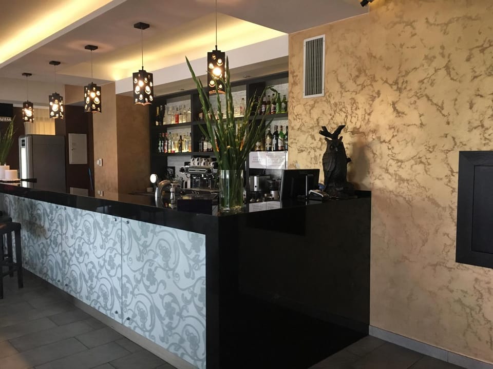 Lounge or bar