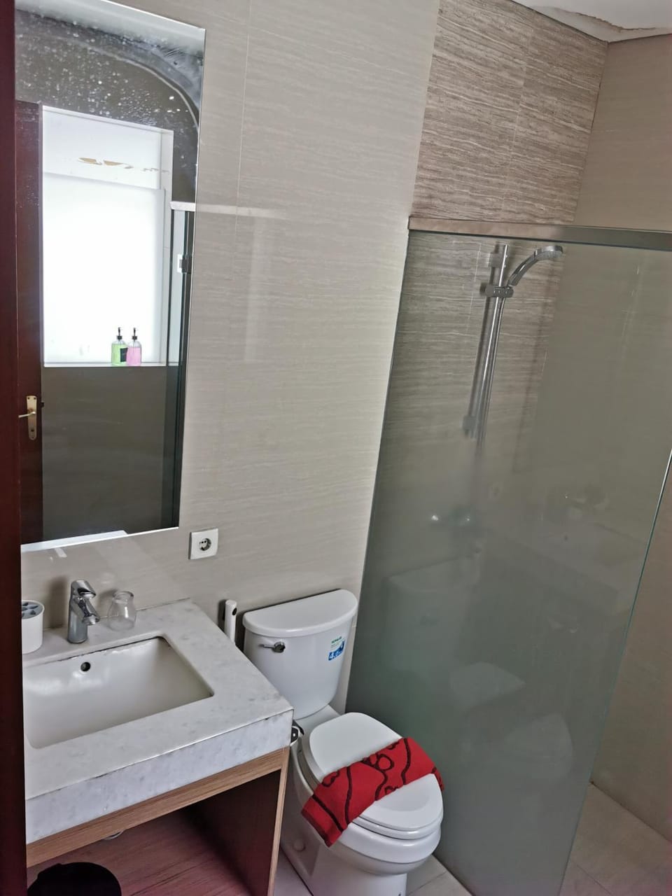 Shower, Toilet, Bathroom