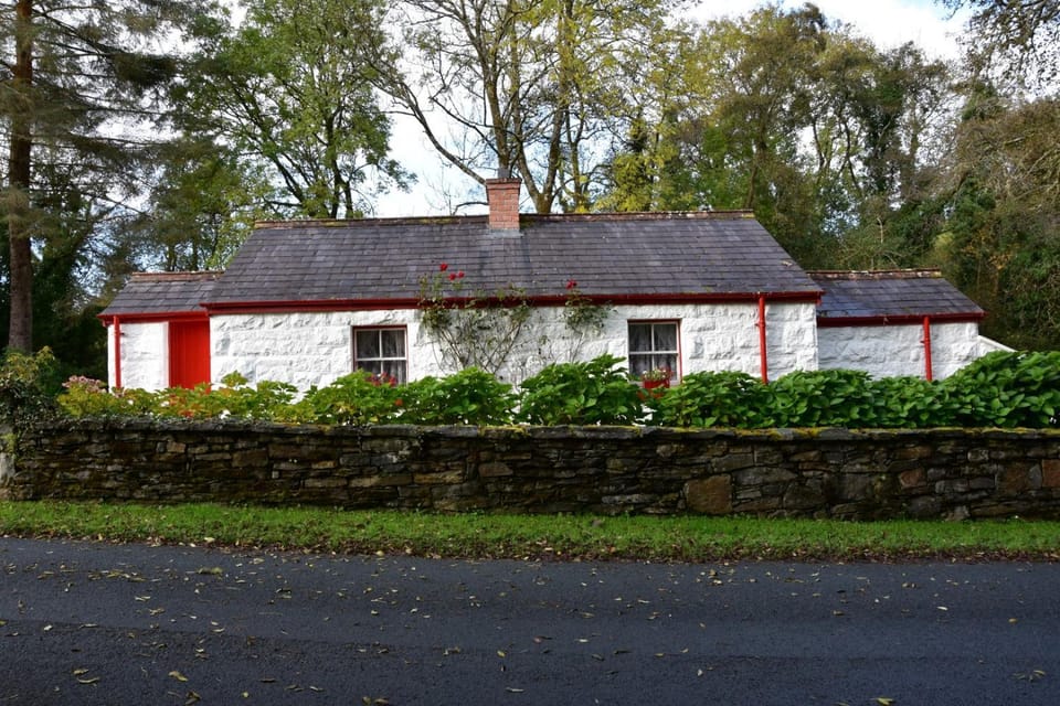 Property building, Facade/entrance, Street view
