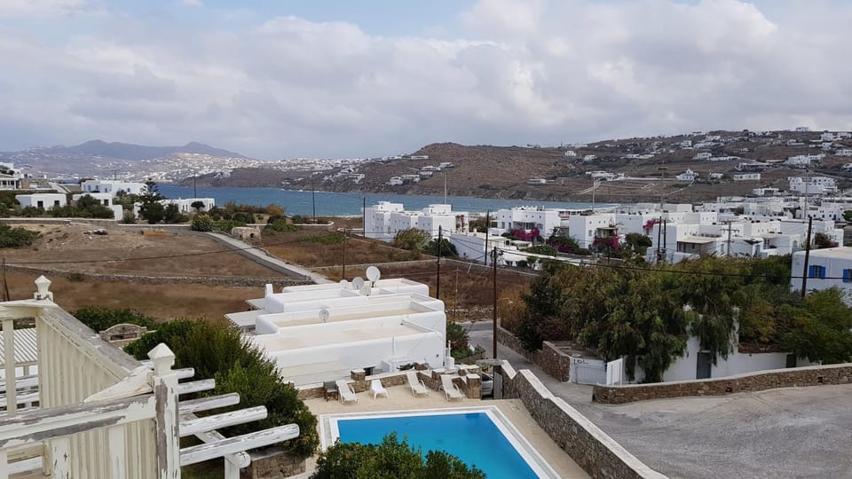 Balcony/Terrace, City view, Pool view, Sea view