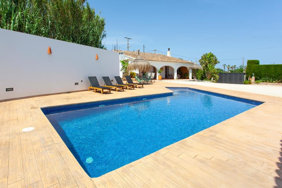 Day, Balcony/Terrace, Pool view, sunbed