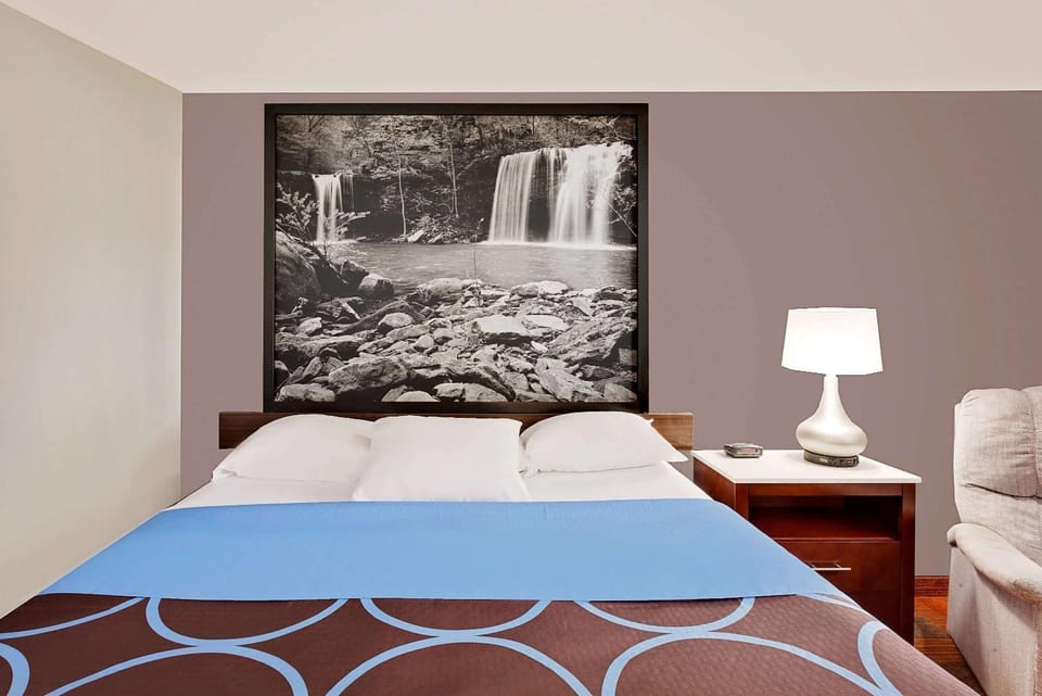 Photo of the whole room, On site