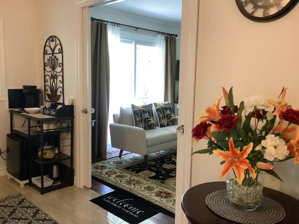 Via Veneto - Old Town Bed and Breakfast in Niagara-on-the-Lake