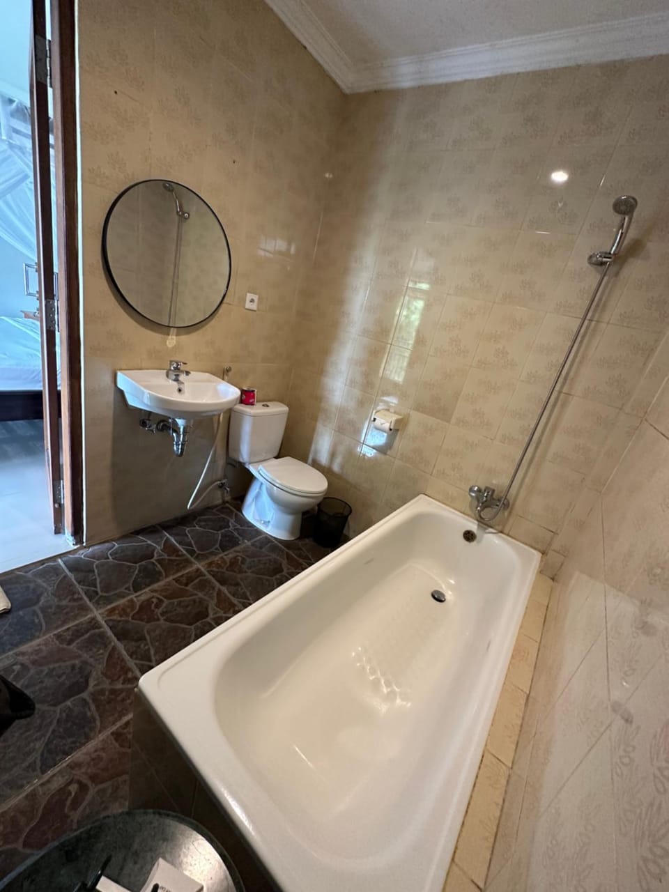 Munduk Sari Resort Bed and Breakfast in Bali