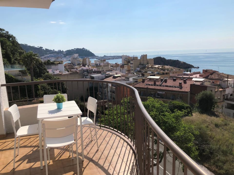 Balcony/Terrace, City view