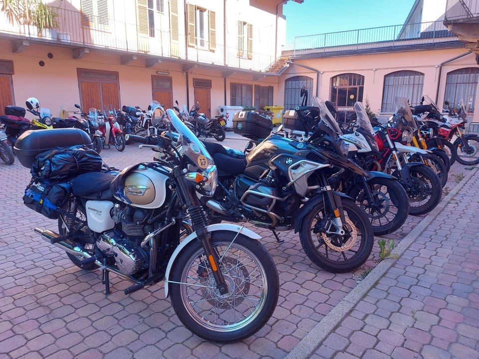 Inner courtyard view