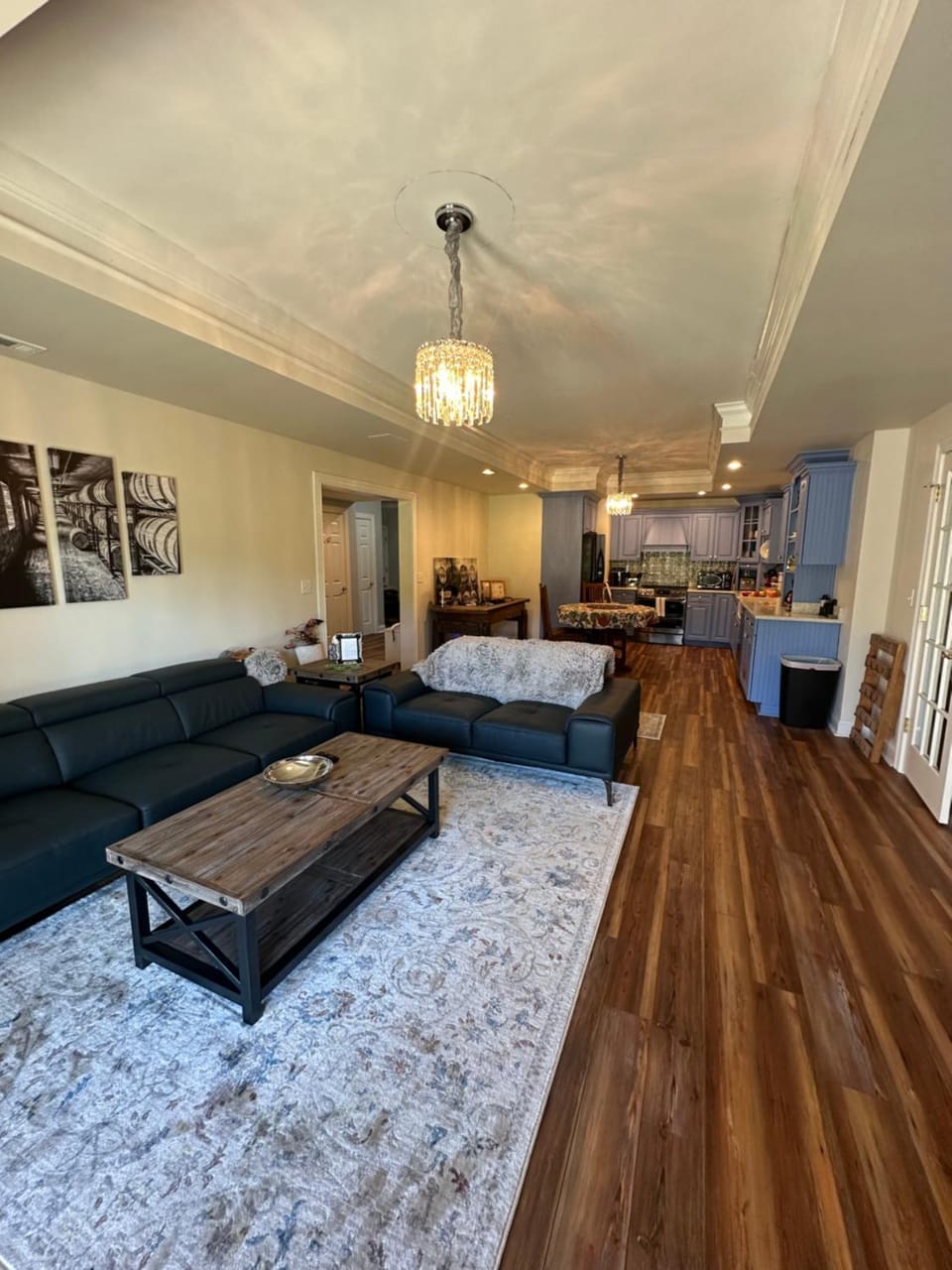 Kitchen or kitchenette, Living room, Dining area