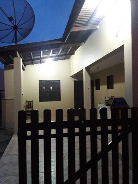 Casa na Praia - Uma quadra do mar House in State of Santa Catarina