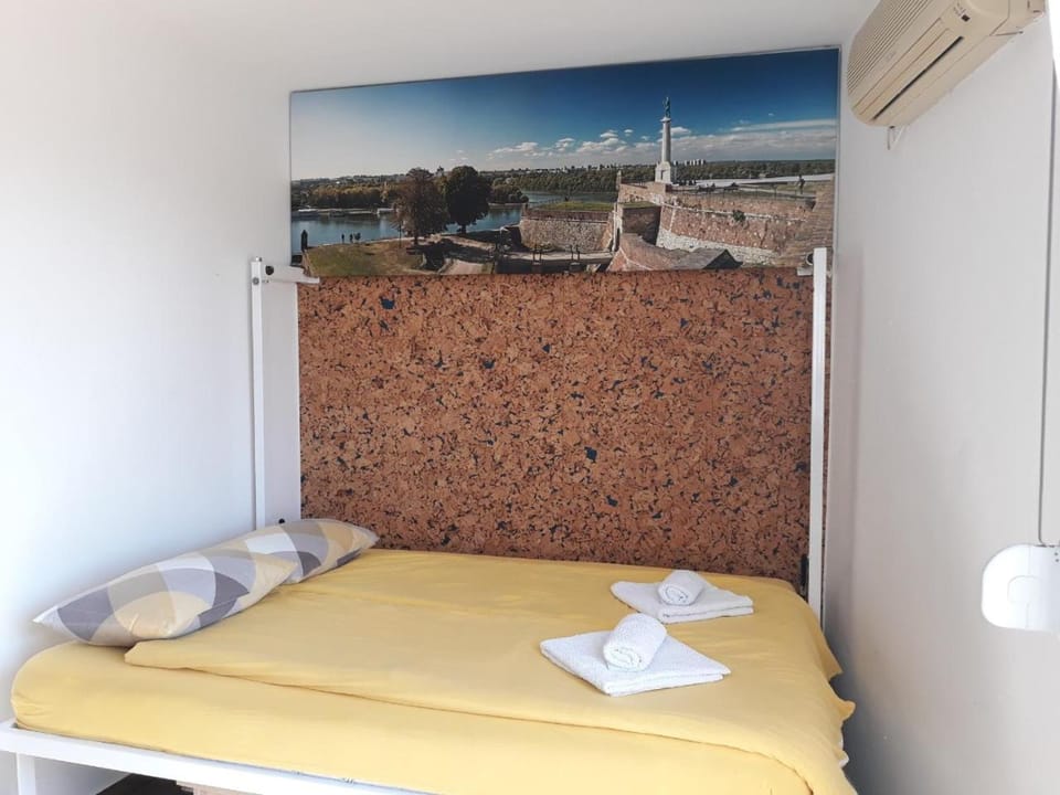 Bed, Photo of the whole room, Bedroom, bunk bed