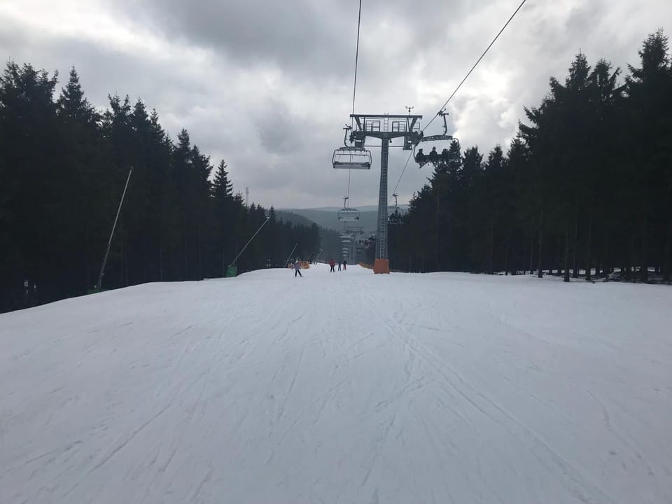 Winter, Skiing