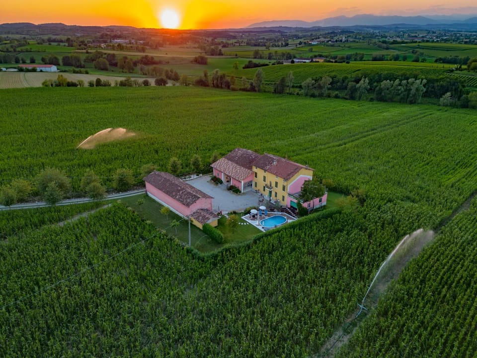 Property building, Natural landscape