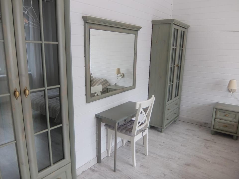 Seating area, Bedroom