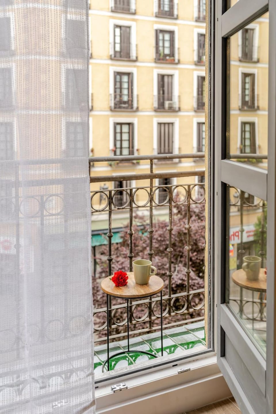 Lujo Silencioso en Plaza Mayor! Nuevo y Diáfano Apartment in Centro