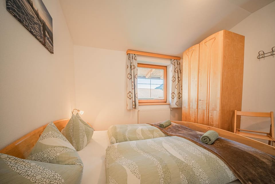 Bed, Photo of the whole room, Bedroom, towels, wardrobe