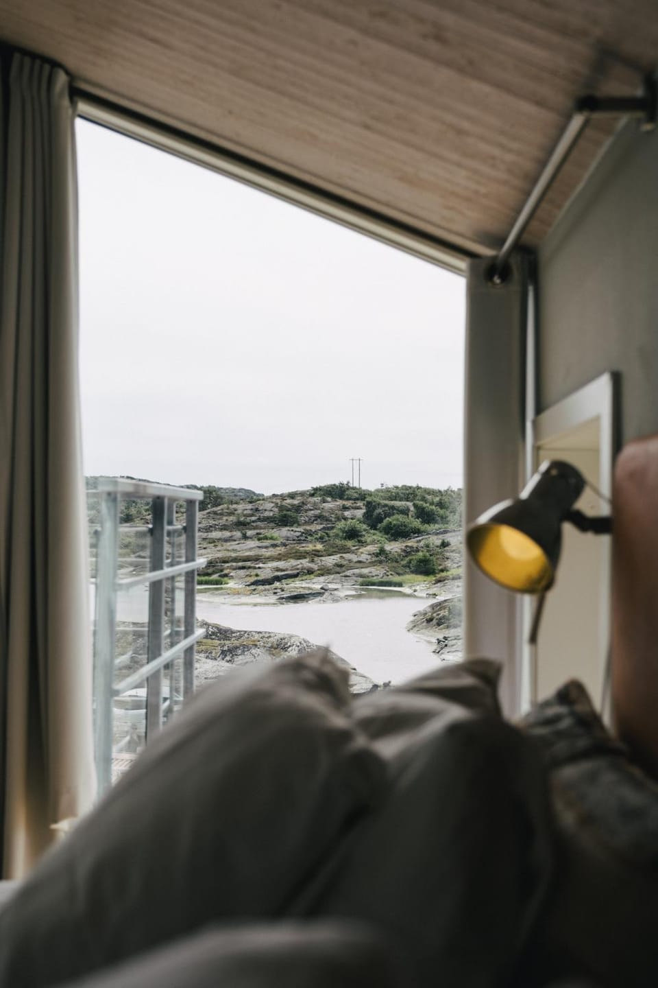 Bed, Natural landscape, Photo of the whole room
