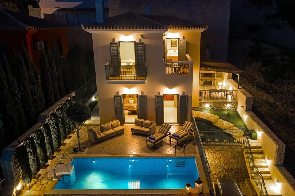 Villa Giannanti House in Argolis, Greece