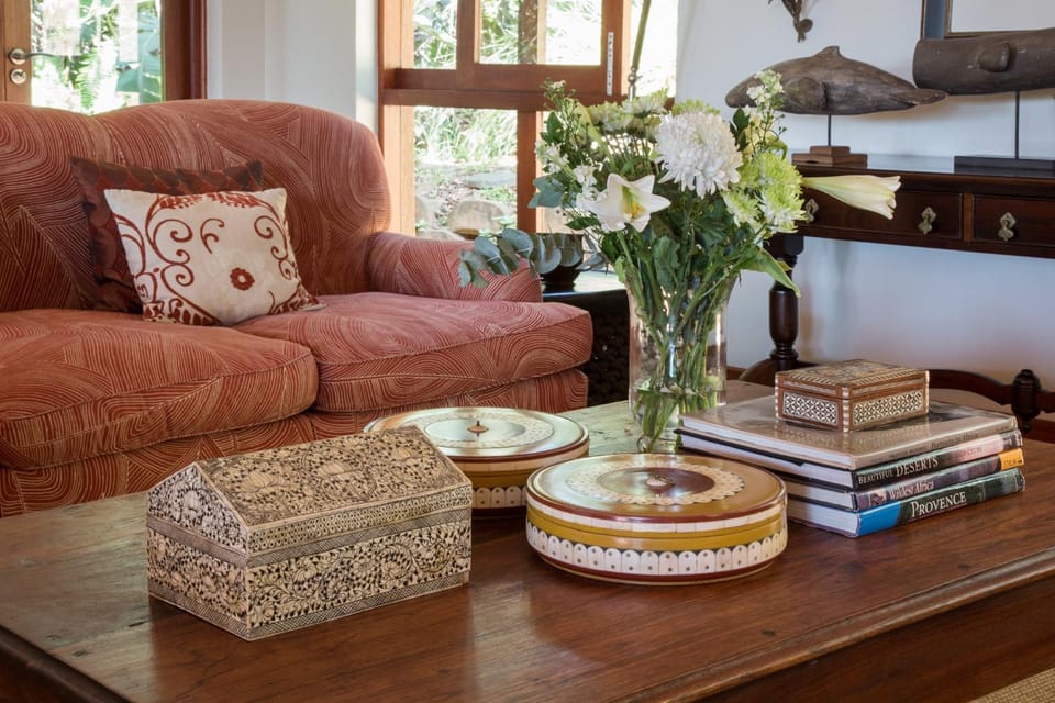 Living room, Decorative detail