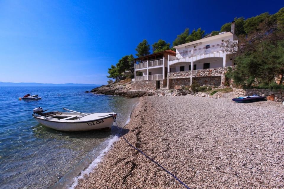 Property building, Beach, Sea view