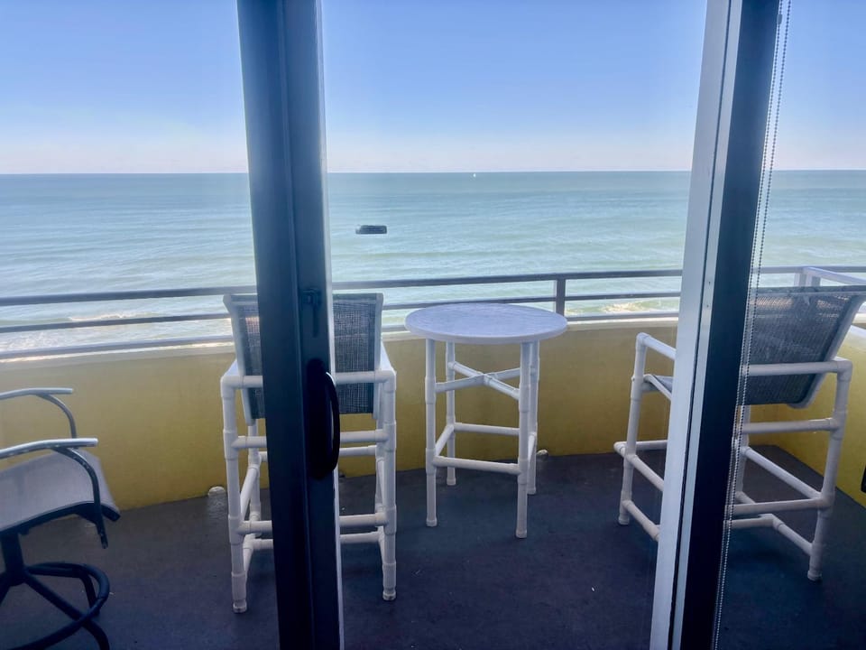 Balcony/Terrace, Seating area, Sea view