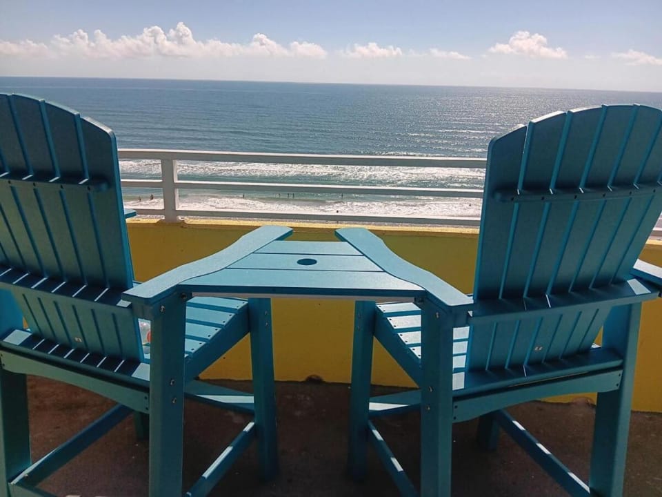 Ocean Walk Resort - Amazing Ocean Front View House in Florida