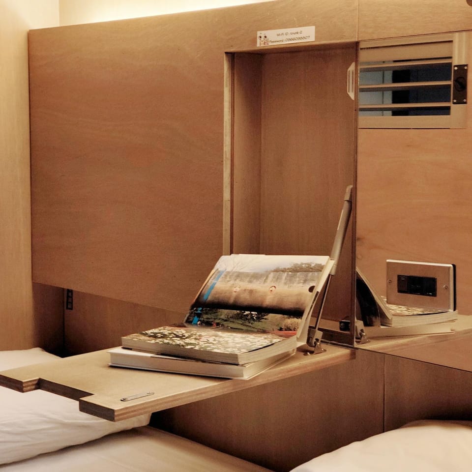 bunk bed
