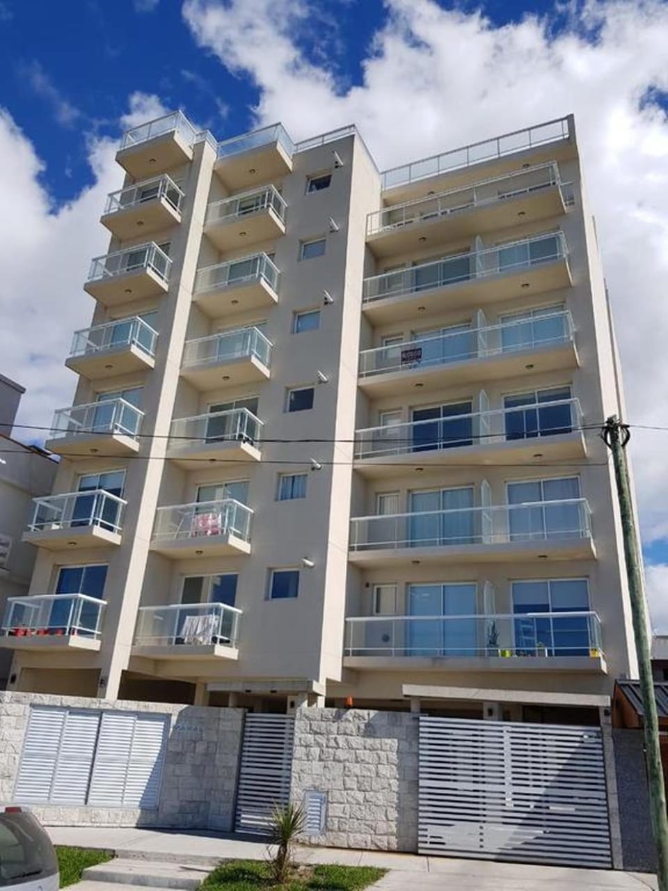 Departamento FRENTE AL MAR 3 AMB y MEDIO-VISTA PANORAMICA-PLAYA ESTRADA Apartment in Mar del Plata