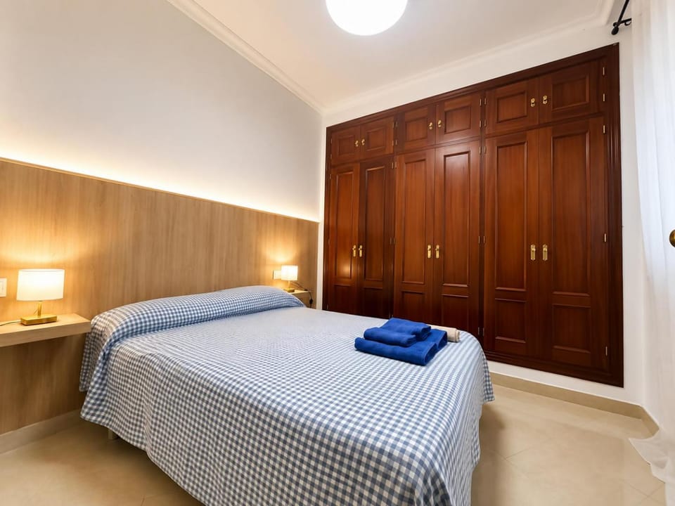 Apartamento Cádiz céntrico junto Torre Tavira Apartment in Cadiz