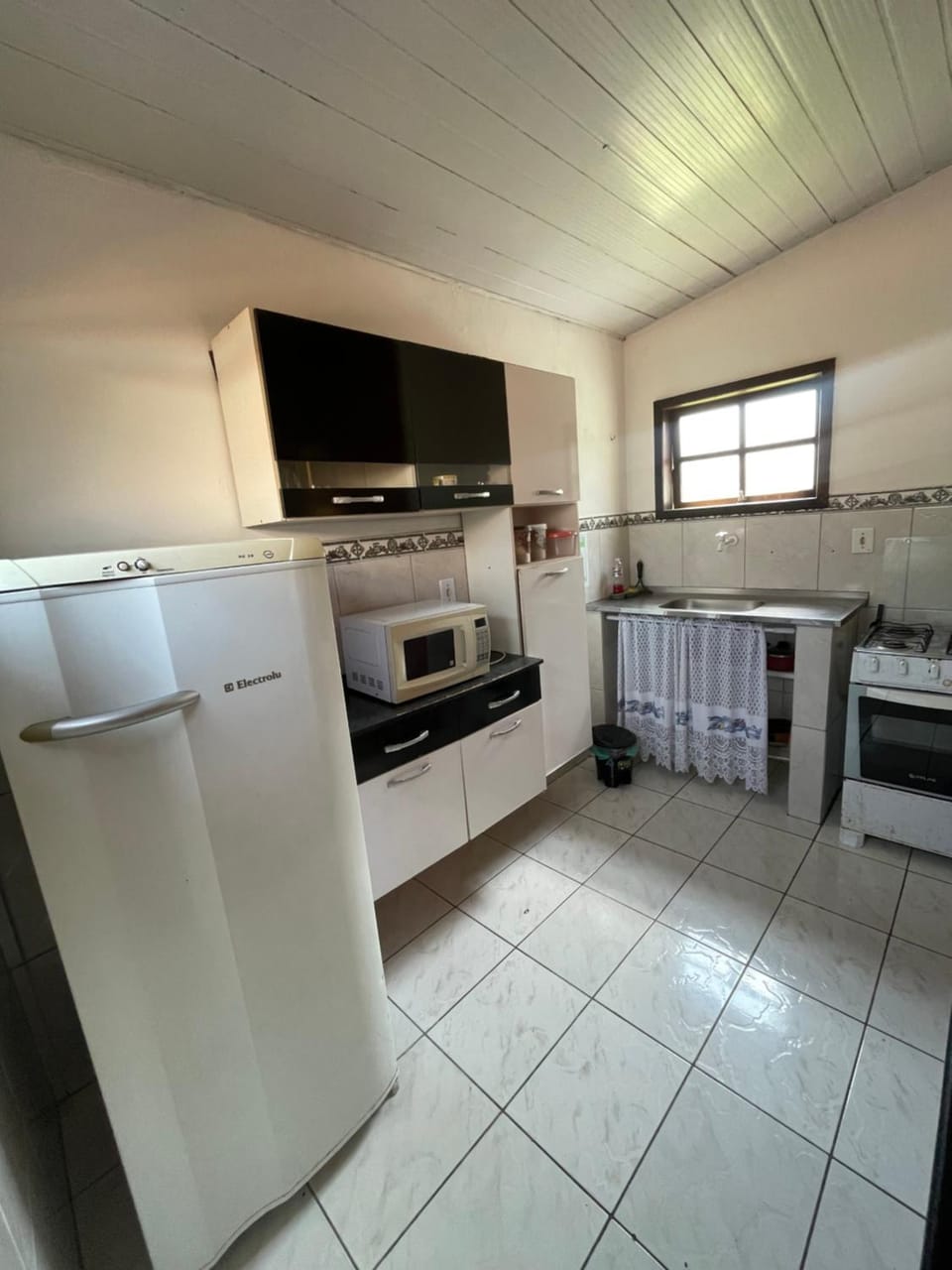 Kitchen or kitchenette, minibar, pet friendly, stove