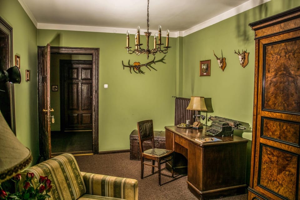 Seating area